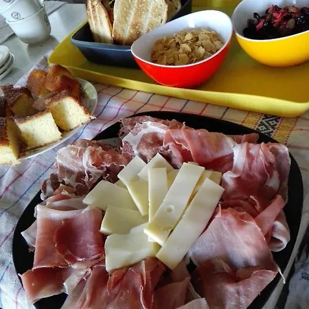 Le Giutte Bed & Breakfast *