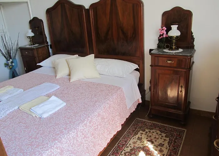 Le Giutte Bed & Breakfast Mele